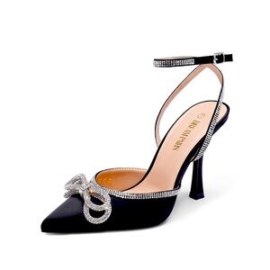 Dream pairs Women’s size 10 Pointed Toe Stiletto Rhinestone Strap and Bow Pumps
